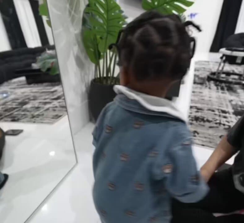 DDG's Pet Bird Sparks A Hilarious Live Stream Meltdown