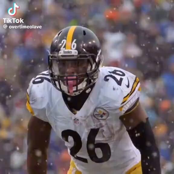 Former NFL Star's Shocking Career Decline Leaves Fans Asking One Question