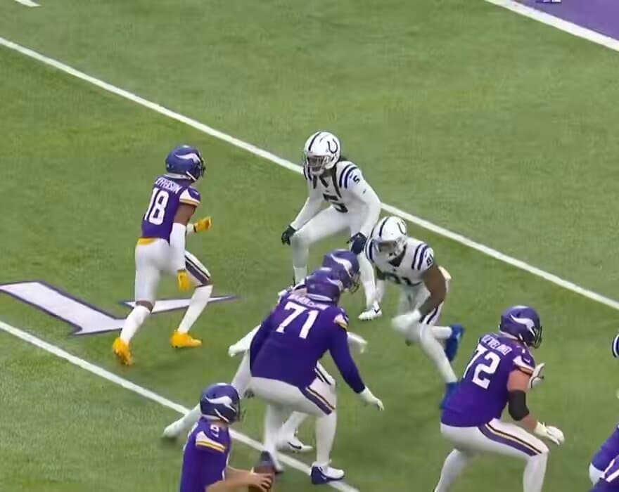 This Rookie Embarrassed An NFL Legend On His Very First Catch