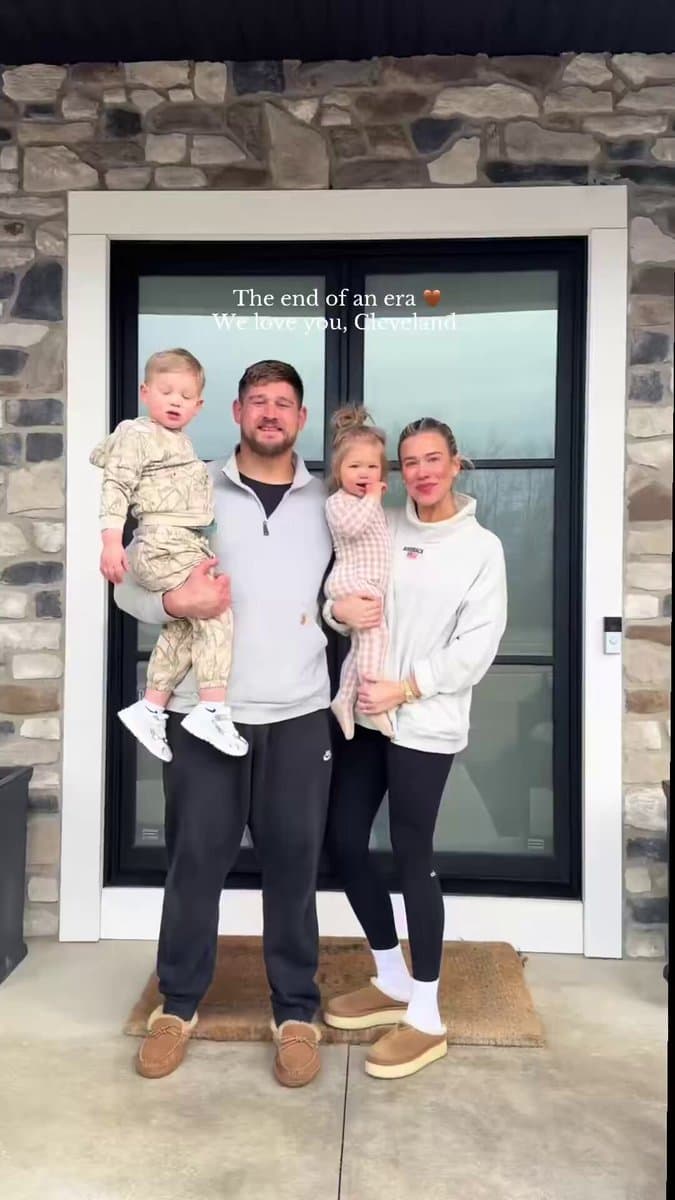 Browns Guard Wyatt Teller's Family Goes Viral With Heartwarming Post