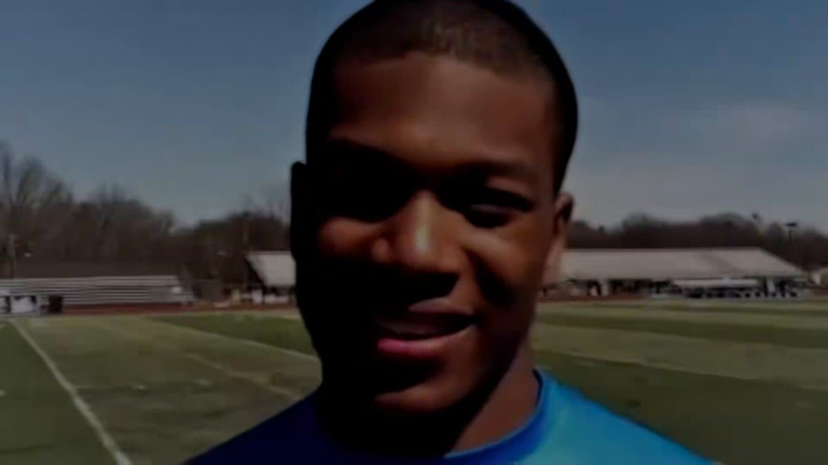 Fans Leave Stadium In Tears After Heartfelt Tribute To Beloved Receiver