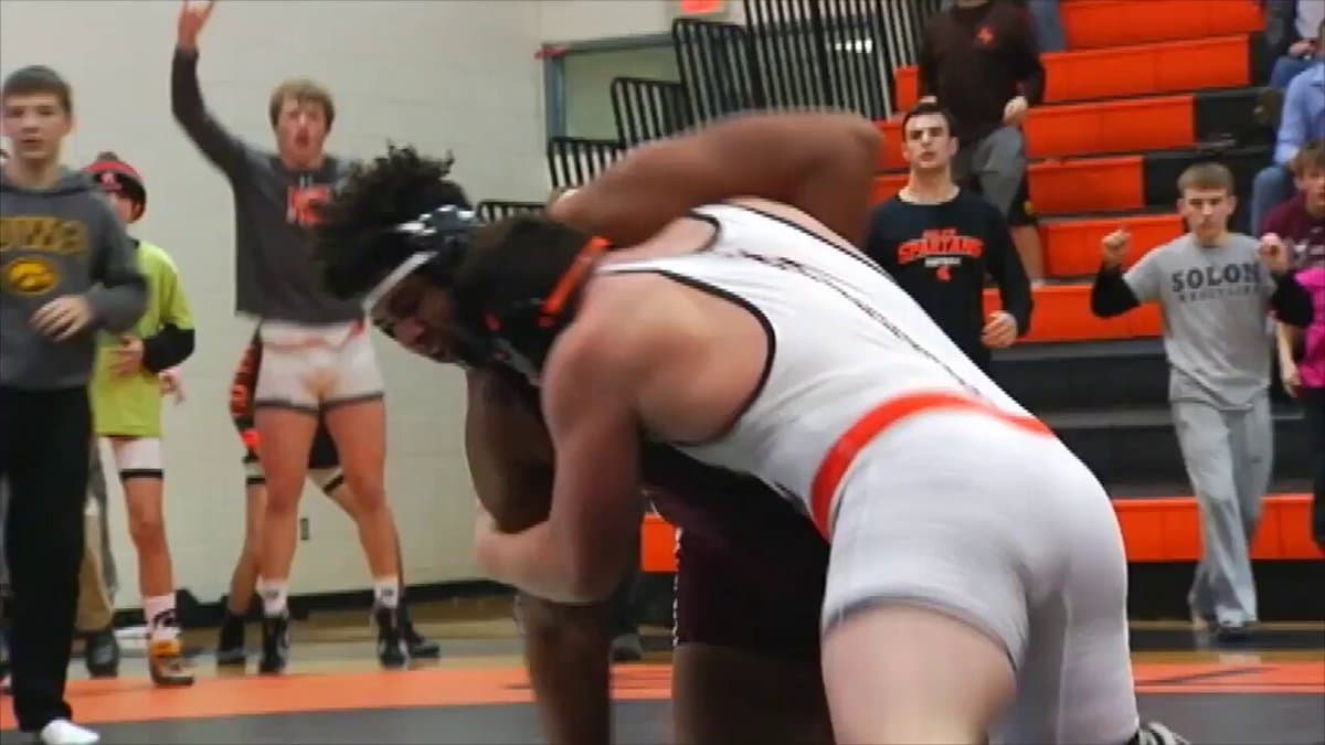 Star Center's Shocking Offseason Move Stuns NFL World