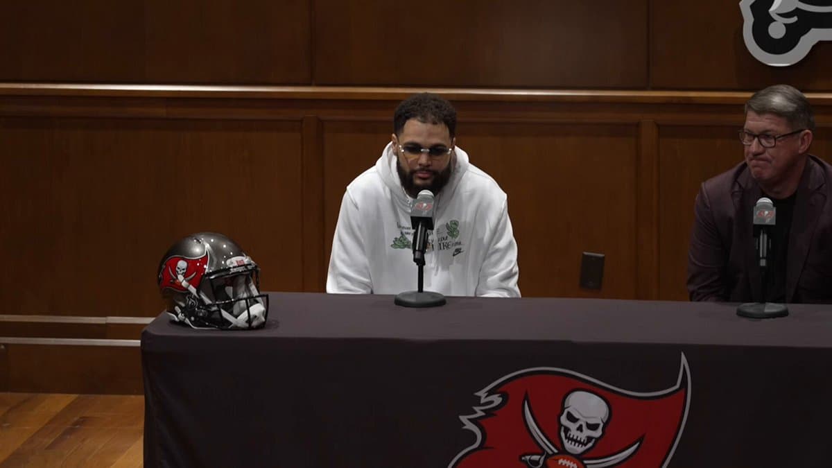 Buccaneers Fans Revolt As Coach Faces Blame For Team's Collapse