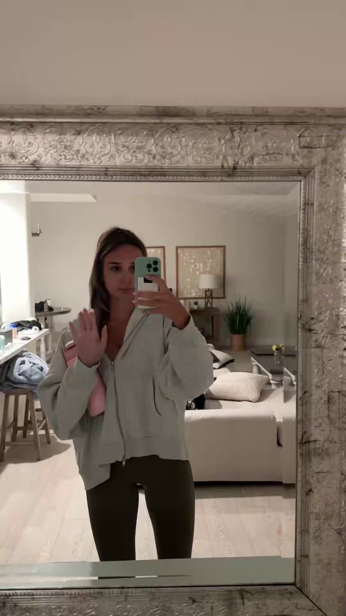 Giants Punter's Fiancée Reveals Shocking NFL Draft Night Secret