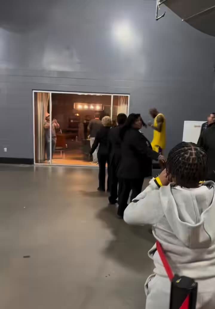 LeBron James Teaches Young Fan A Viral Lesson In Manners