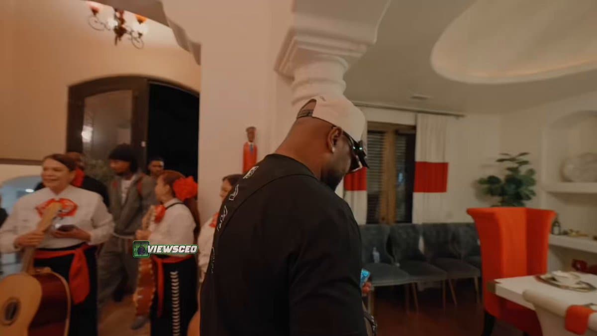 MMA Legend Lures Influencer Outside With Free Tacos