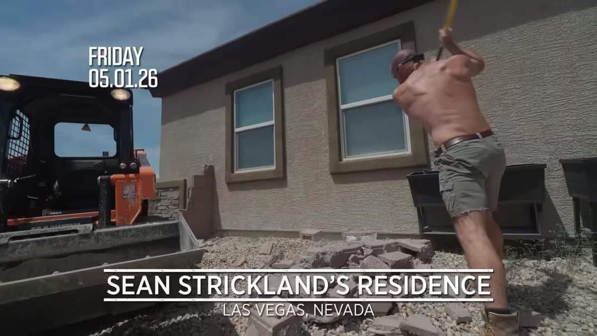 Ex-Middleweight Champ Sean Strickland Spotted Doing Surprising Construction Work