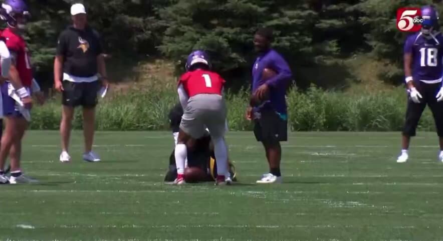 Vikings Starter Confirmed Leaving Rookie QB In The Dust