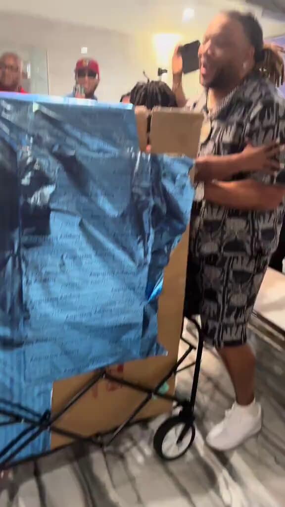 Keith Sweat Storms Out Of His Own Birthday Party In Shocking Video