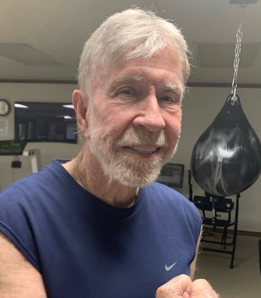 Chuck Norris Death Hoax Fooled The Internet In Viral Prank