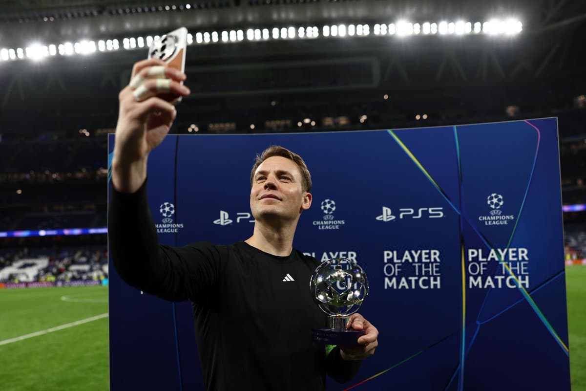 Manuel Neuer Makes Shock Admission About His Future At Bayern Munich