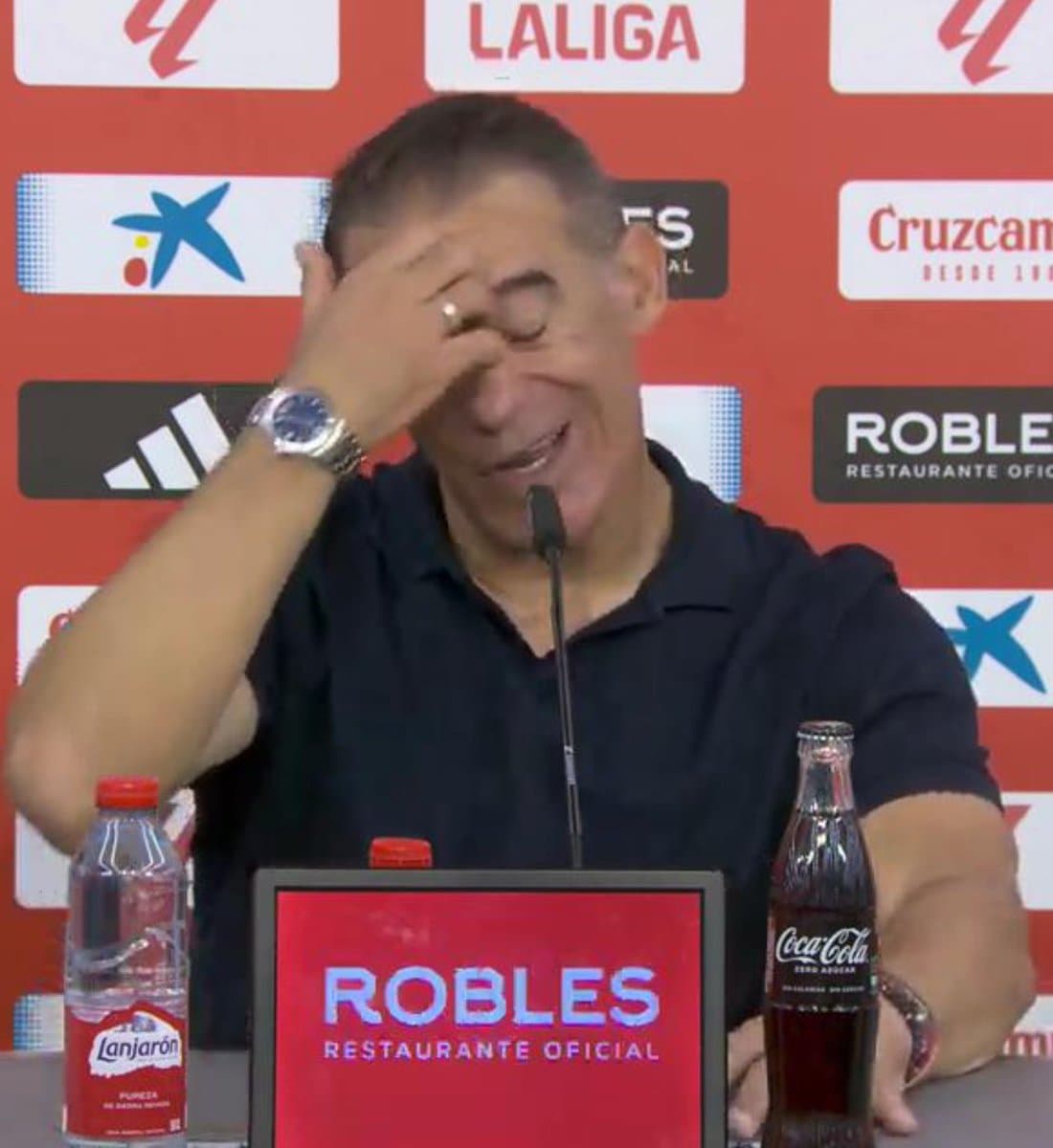 Sevilla Manager Drops Cryptic Hint About Unspoken Club Turmoil