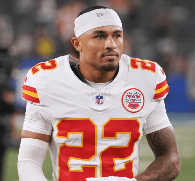 Rams Stun NFL By Poaching Star Defender From Rival Team